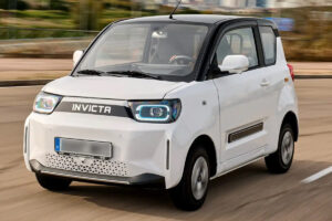 coche eléctrico invicta pony