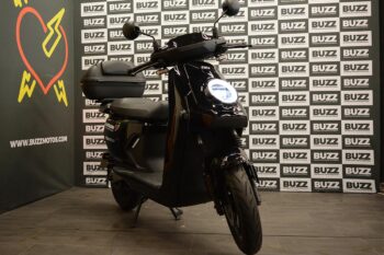 NIU MQI GT Negro + baúl SH45